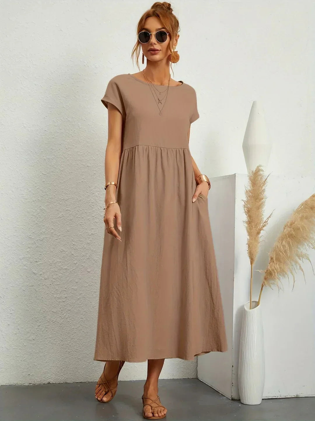 Jana™ — Midi šaty s nadčasovou elegancí